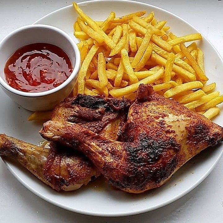 3pc Grilled Thighs with Chips